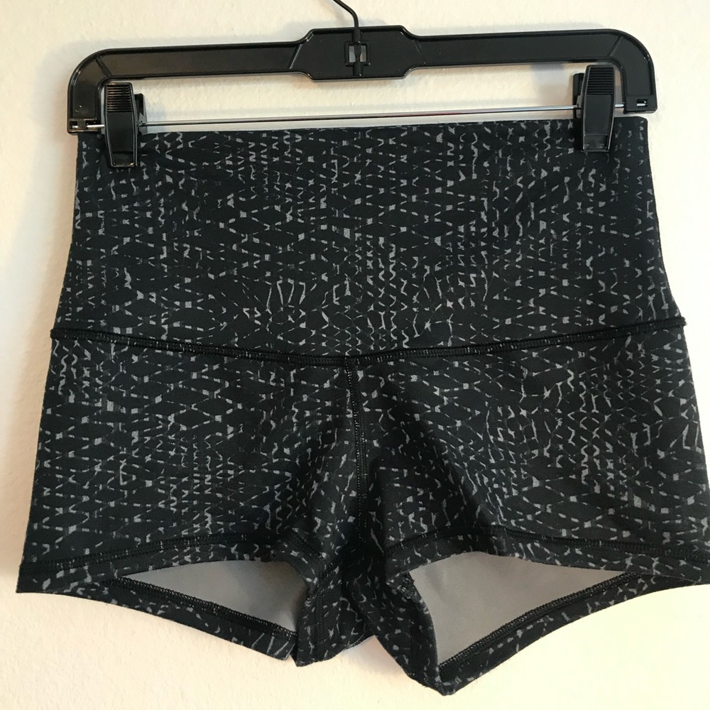Lululemon Speed Short